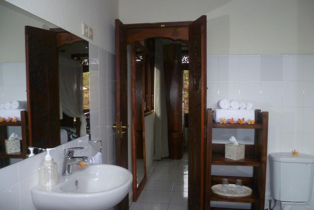 Villa Ariana Seminyak Quarto foto